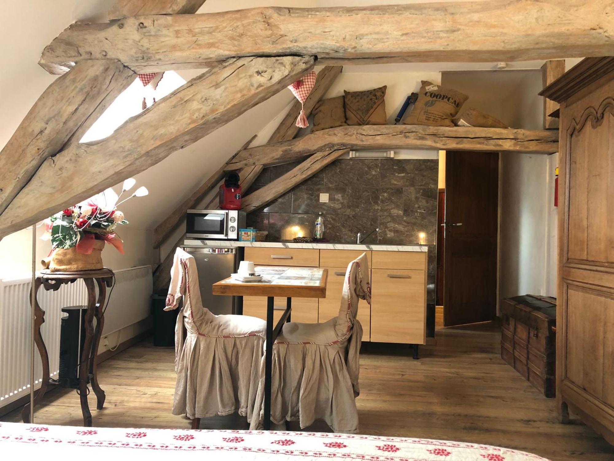 Aux Logis De La Solre Panzió Ferrière-la-Petite Kültér fotó