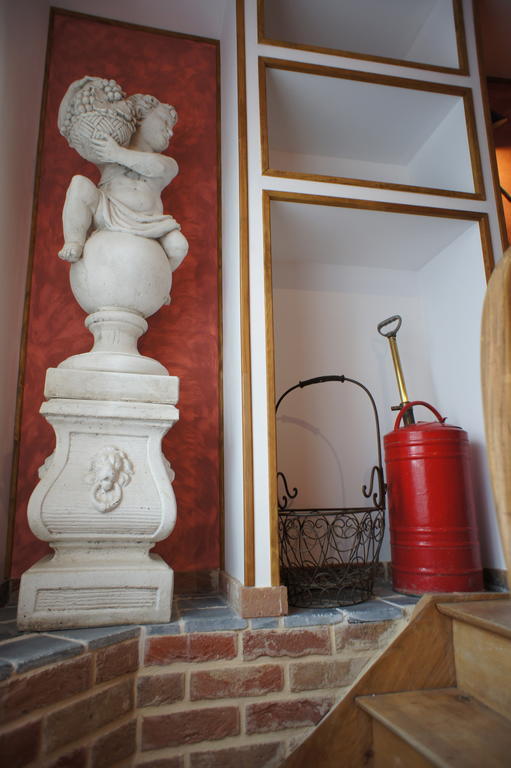 Aux Logis De La Solre Panzió Ferrière-la-Petite Kültér fotó